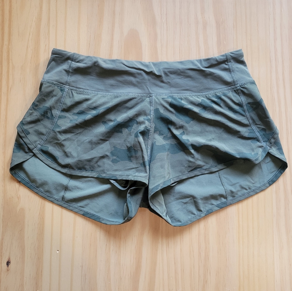 Vintage Lululemon Speed Shorts (size 4)